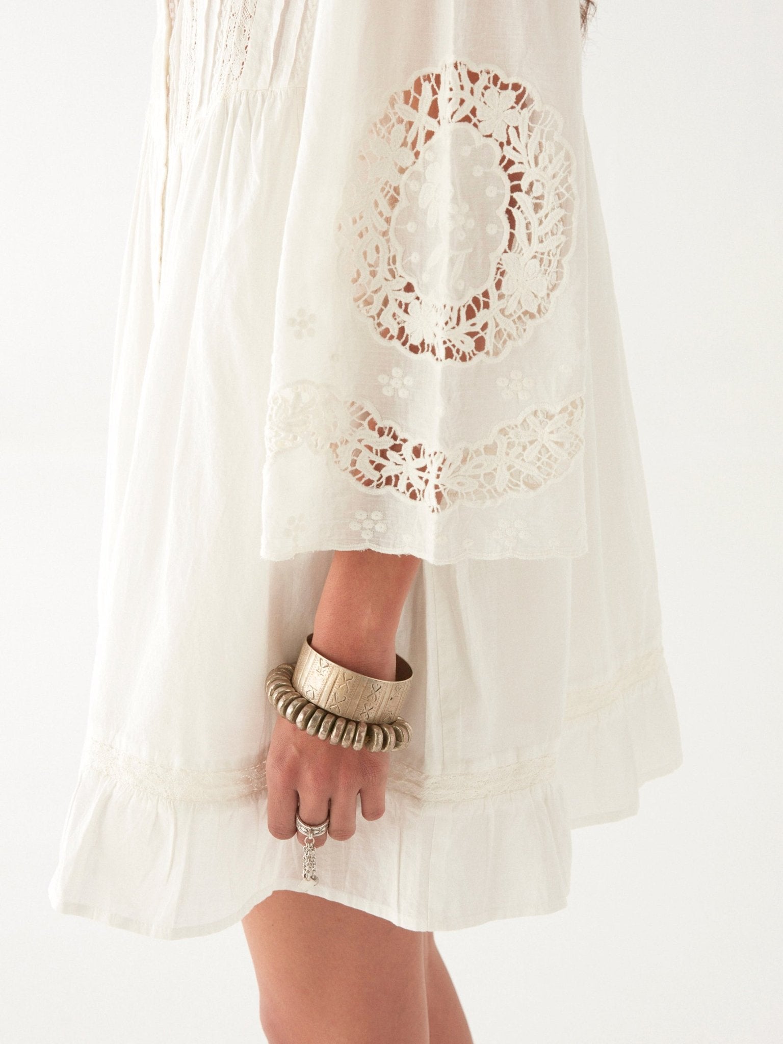 Maison Hotel Clementine Dress in White Lilies close up of sleeve
