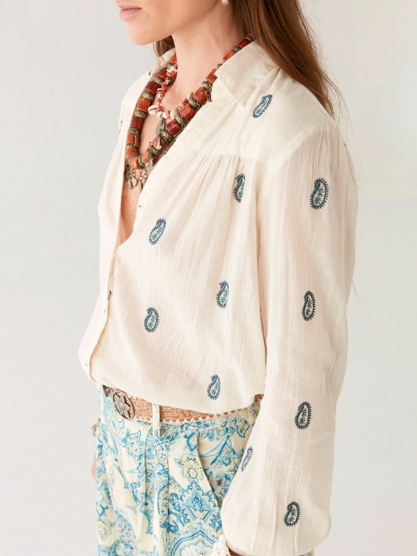 Maison Hotel Dylan Blouse in ivory close up