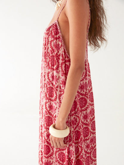 Maison Hotel Valeria Dress in Flamingo Grooves side on close up 