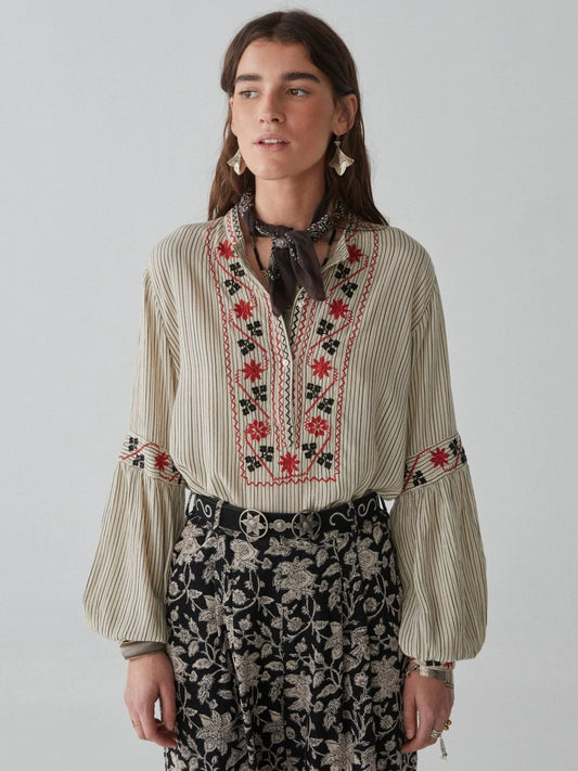 Maison Hotel Tina Blouse in stripes 1