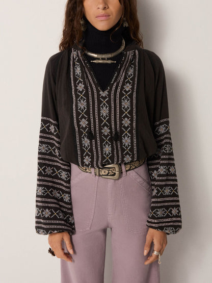 Maison Hotel Virginia Blouse in dusty Blue 2