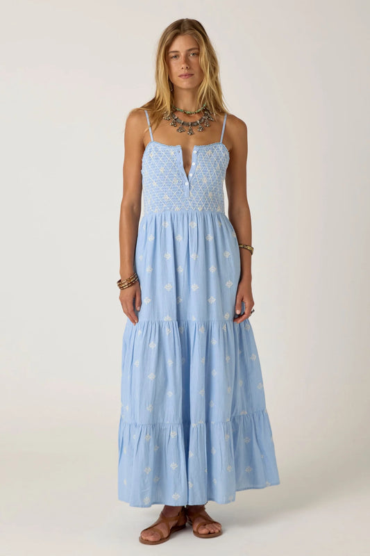 Maison Hotel Etta Dress sky blue model 2