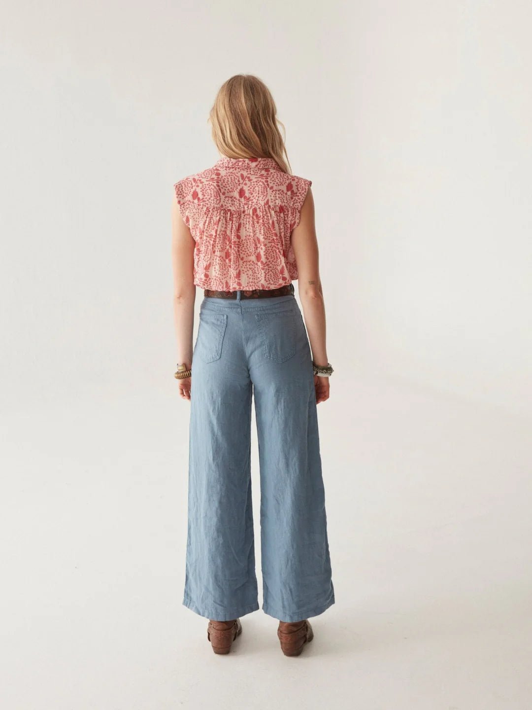 Maison Hotel Marisa Pant in Petroleo Blue back shot