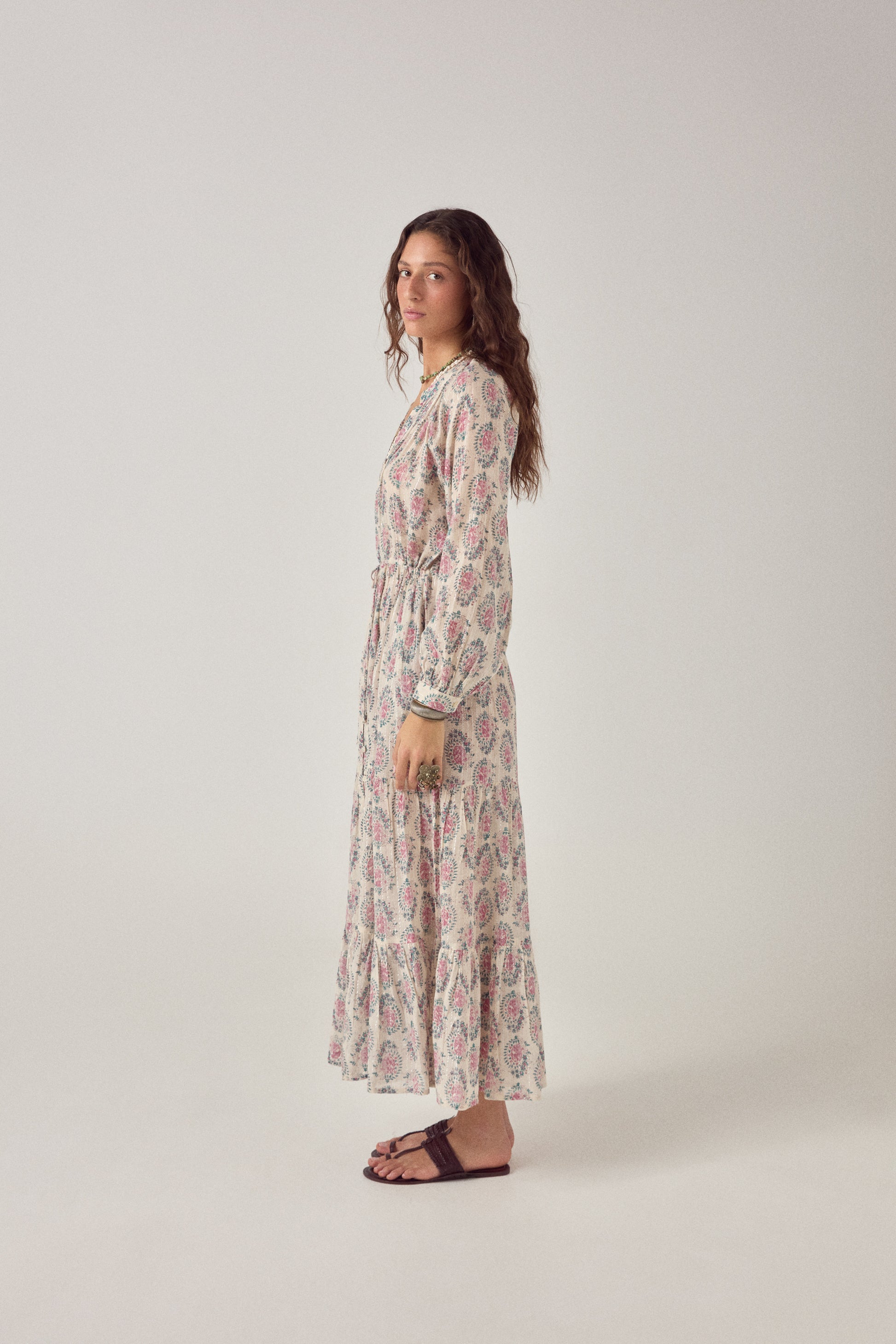 Maison Hotel Anne Dress Azalea Dusty side on