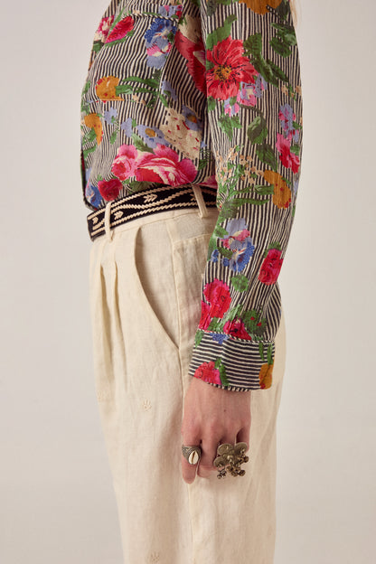 Maison Hotel Piti Shirt in Hulton Soul Noir close up