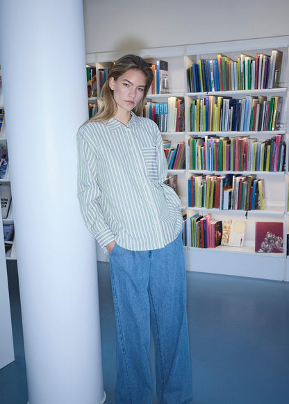 Modstrom Mille md shirt in green 1