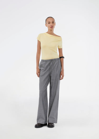 Modström Hima md drapey t-shirt in jojoba 2