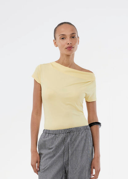 Modström Hima md drapey t-shirt in jojoba 1