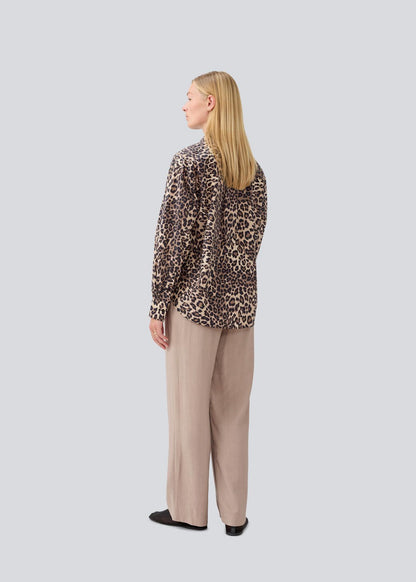 Modstrom Mood MD Leopard Print Shirt on model back shot 