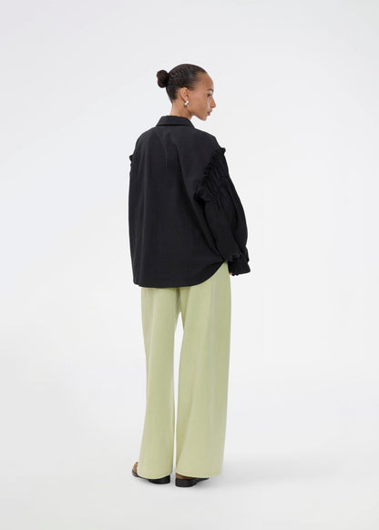 Modström Ursa md shirt in black back shot