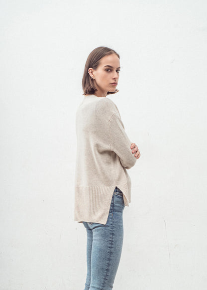 Aleger v-neck sweater shell side on