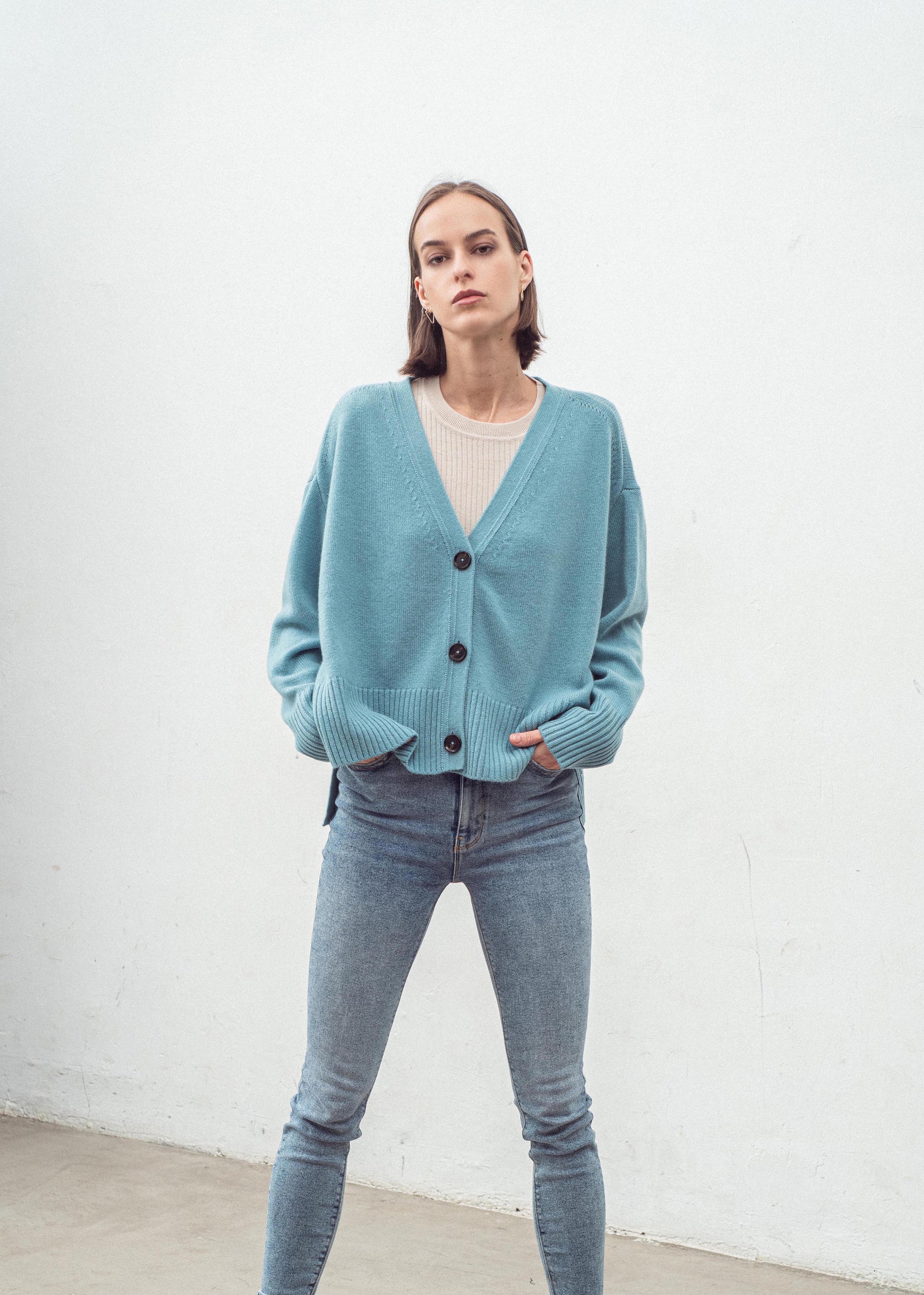 aleger cashmere blend oversized cardi in blue