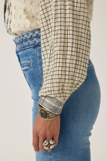 Maison Hotel Noemi Blouse patchwork notes close up of cuff