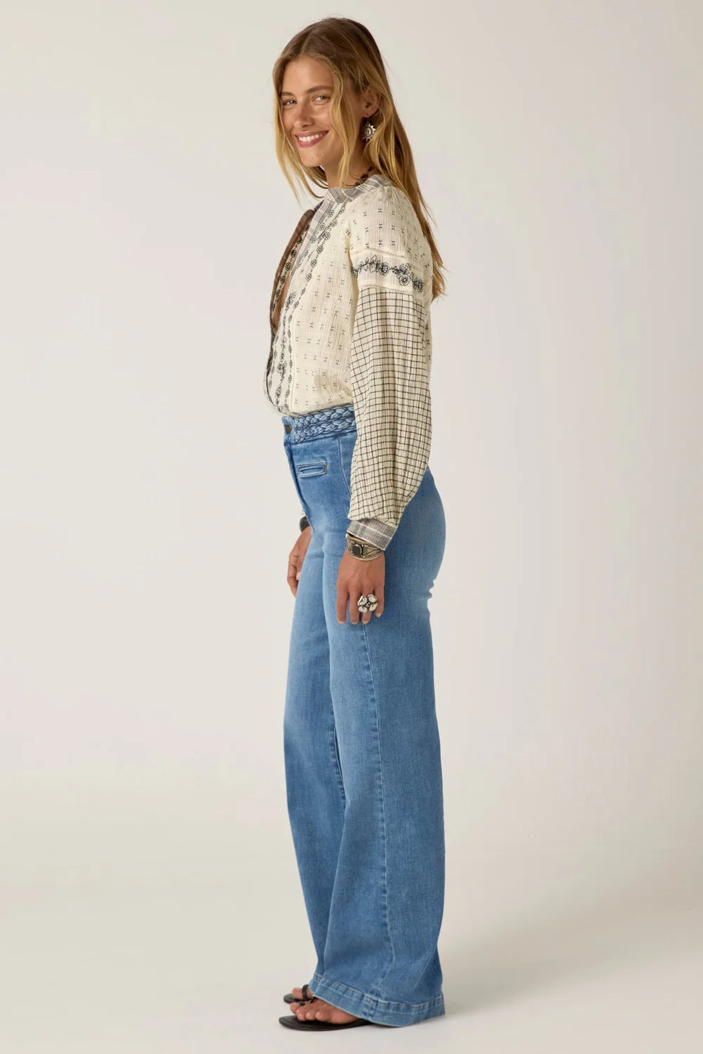 Maison Hotel Noemi Blouse patchwork notes side image