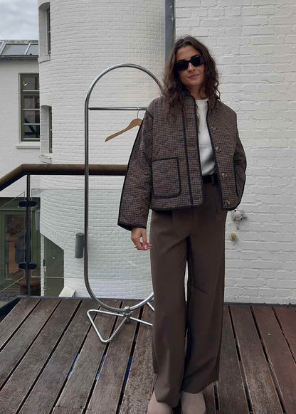 Modström Omine jacket in check on model