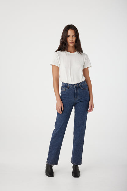 Outland Denim Zoe high rise in harbour wash 2