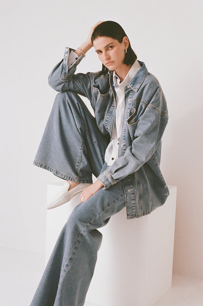 Outland Denim Erica long sleeve shirt in Heirloom – campaign image 2