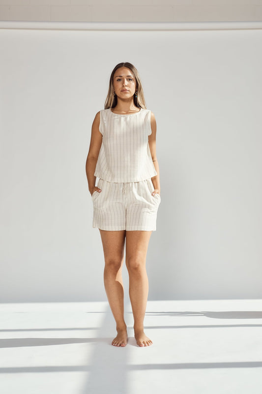 Patara Life linen top and shorts set – black stripe 1