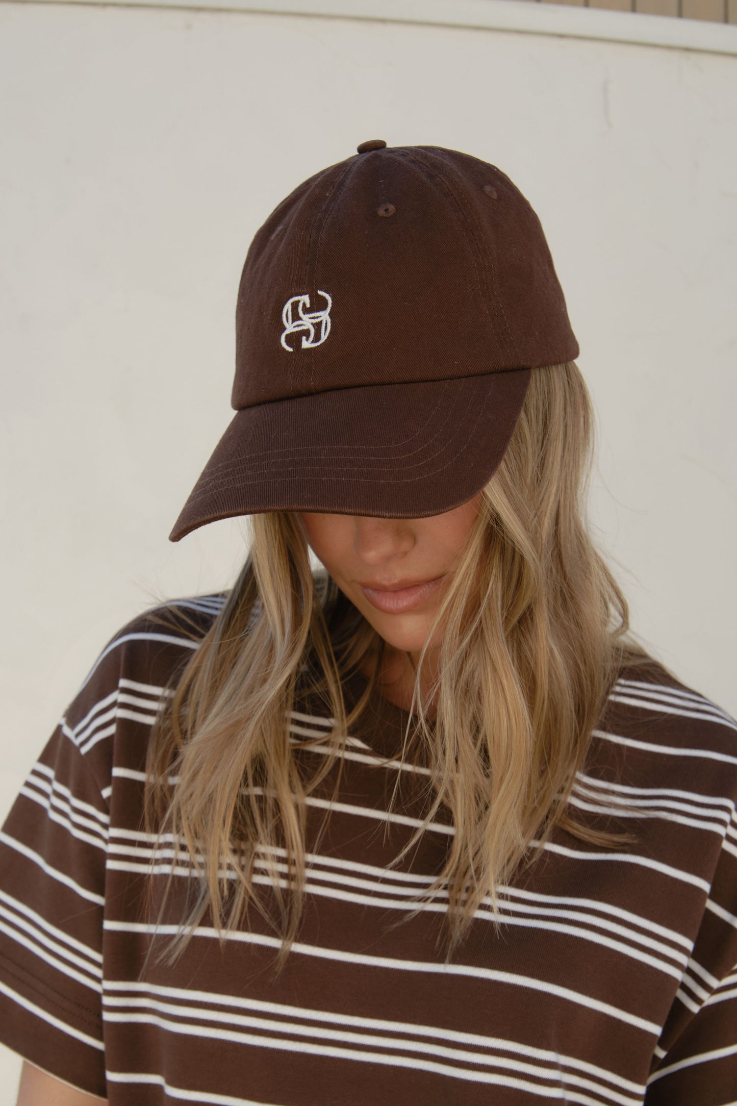 Pip Cap in winter choc 2