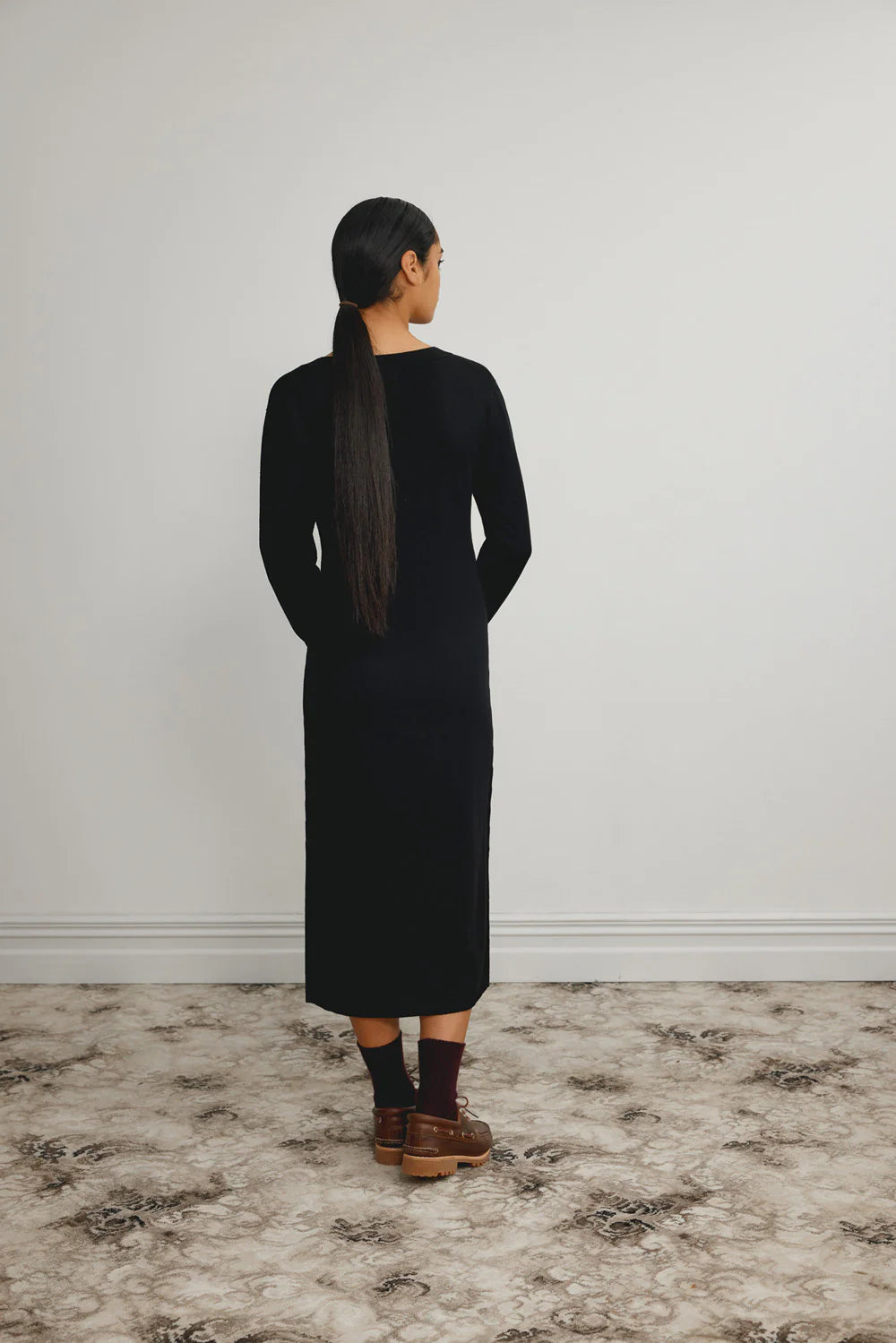 Standard Issue Merino v-neck dress black – back shot