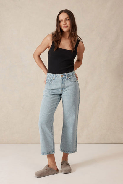 Zaeli Contour Rib Square Neck Tank – Black