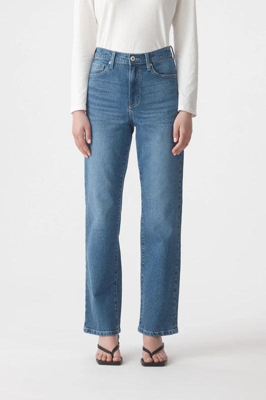 Outland Denim Zoe Jeans Liberty wash 28" close up
