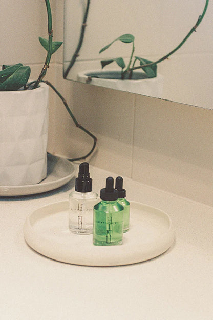 Hinu essential duo on tray
