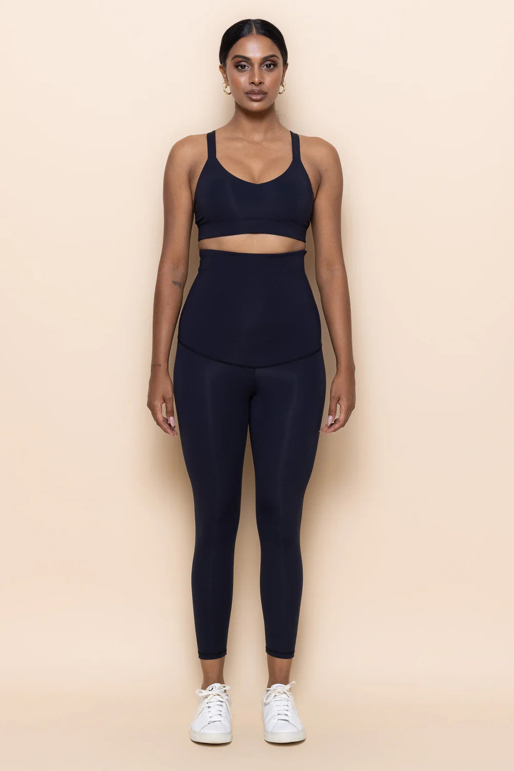 DK Active postnatal support pants in black image 2